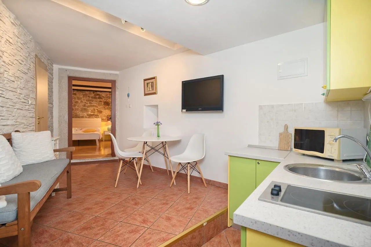 Guest house Poetry House Hotel Split