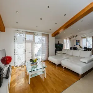 Apartment Selak, Split